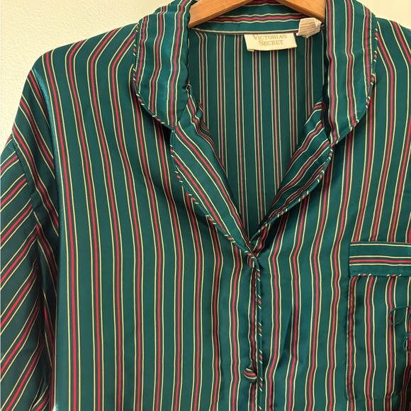 Vintage Victoria's Secret Green striped satin silky Button Down Shirt large - Picture 4 of 5